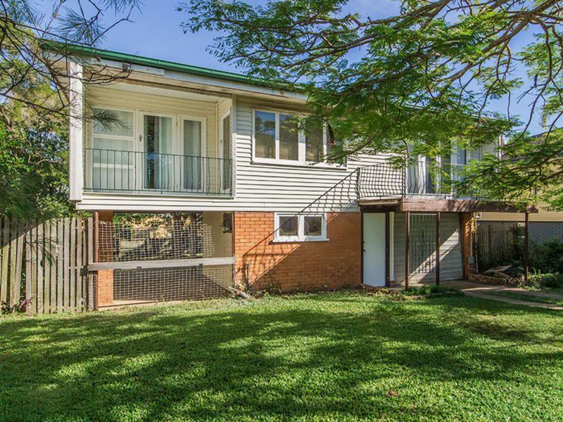 3 bedrooms House in 16 Wynford Street ASPLEY QLD, 4034