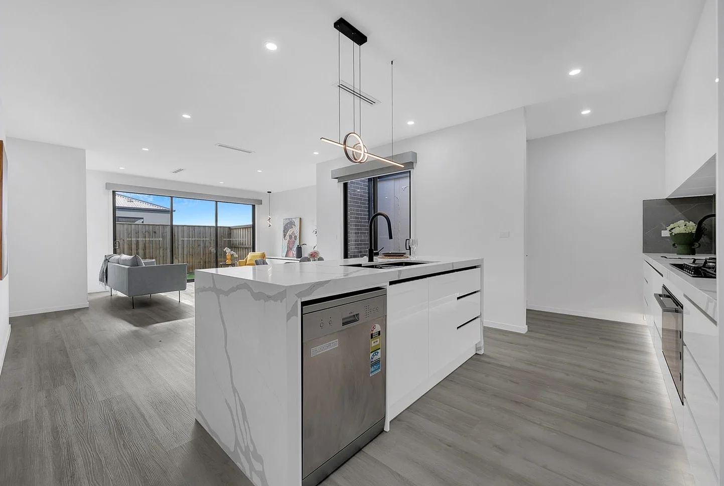 Additional image 3 of 21 Sunnyside Dr, Mickleham VIC 3064