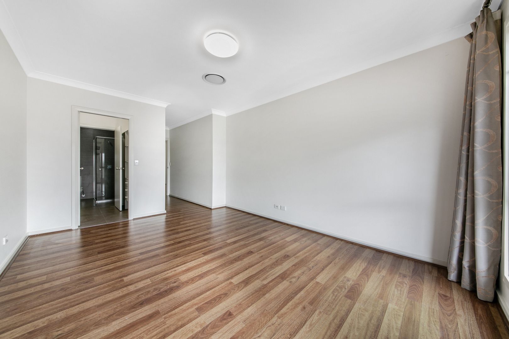 8a Albert St, Guildford NSW 2161 Duplex For Rent 850 Domain
