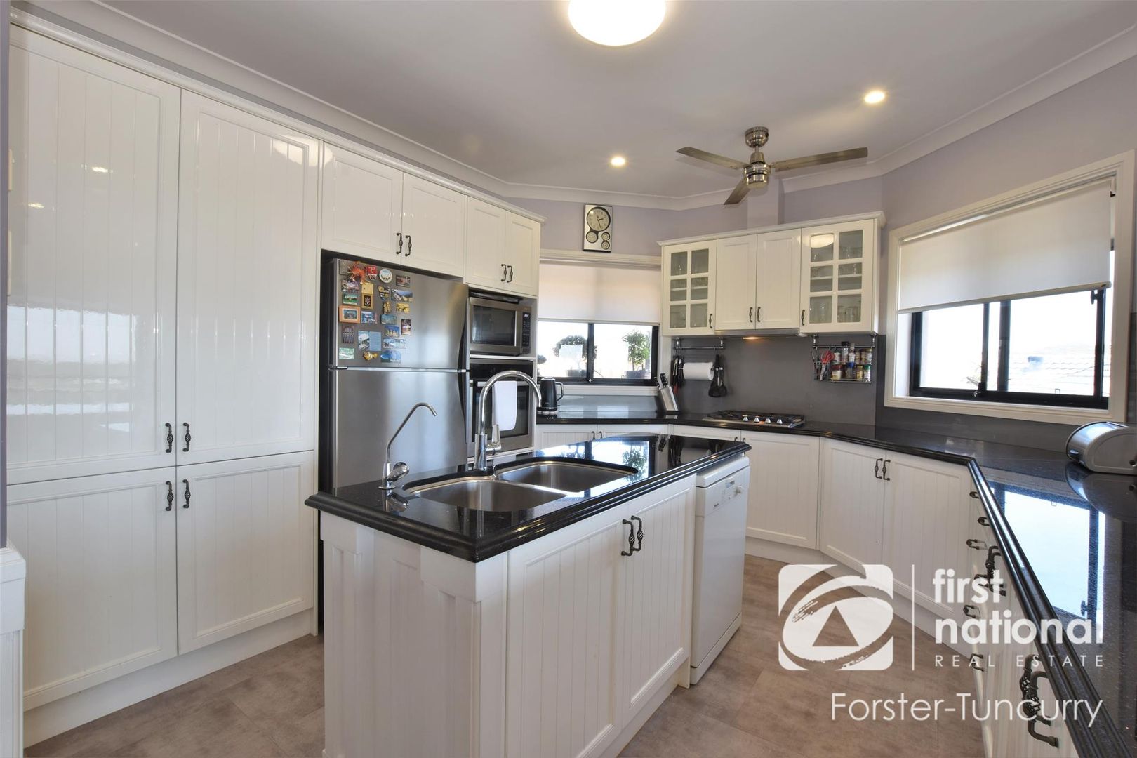 2 Sunbakers Drive, Forster NSW 2428, Image 2