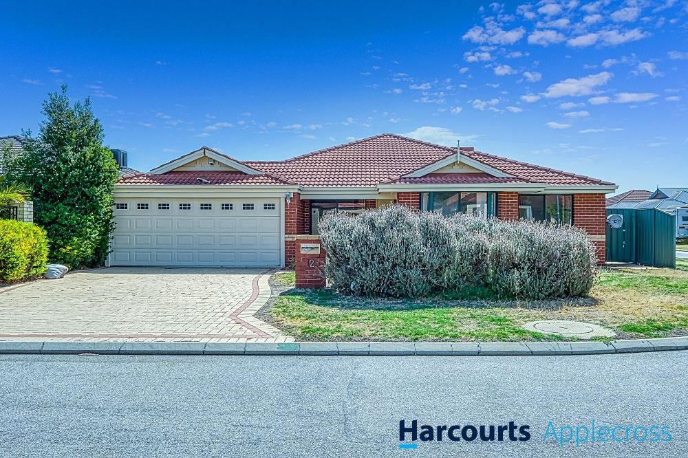 4 bedrooms House in 12 Dryandra Elbow ATWELL WA, 6164