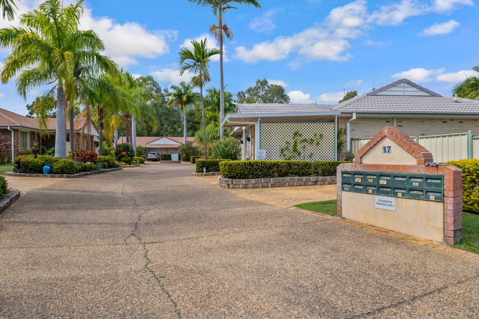 8/17 Meyenberg Court, Norman Gardens QLD 4701, Image 1