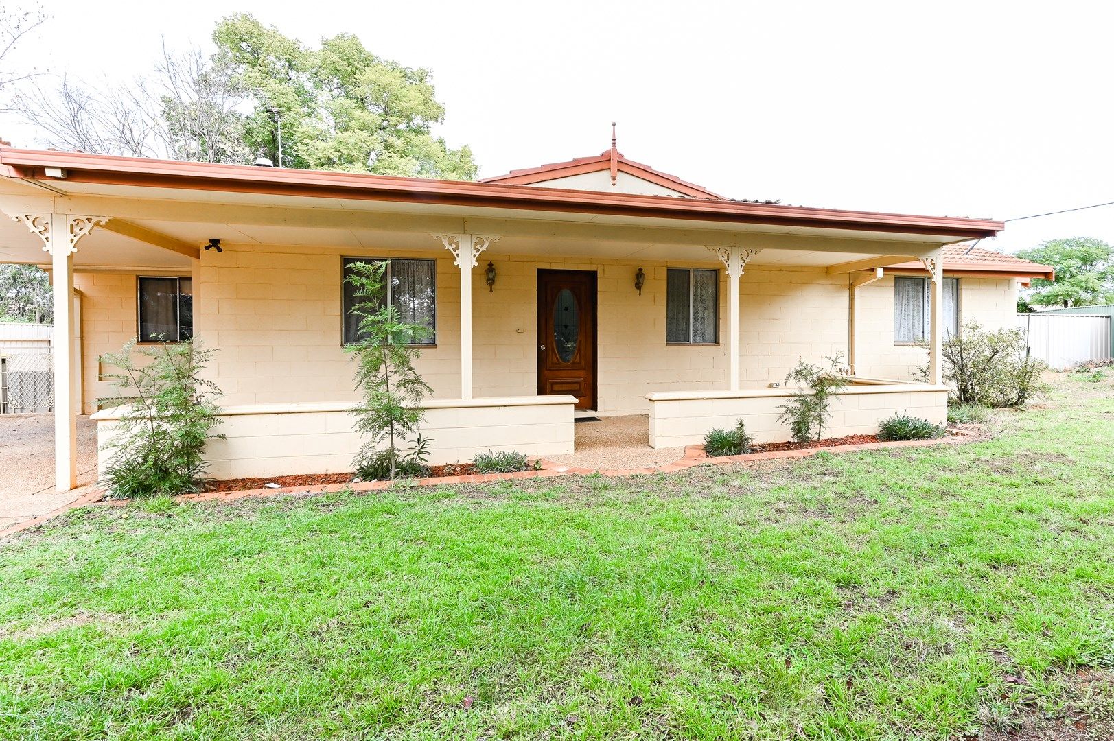 5 Duff Place, Griffith NSW 2680, Image 0