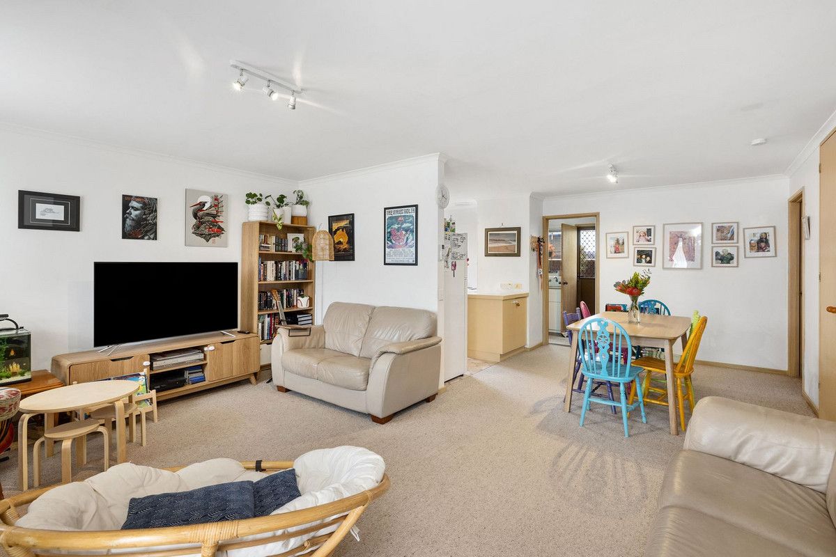 4/140 Geelong Road, Torquay VIC 3228, Image 2