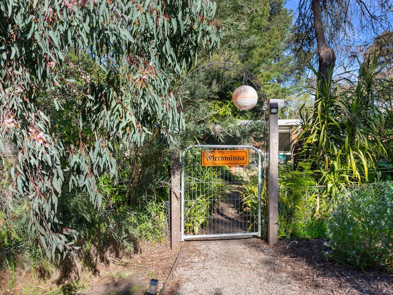 4 Kiata Court, Mount Eliza VIC 3930, Image 0