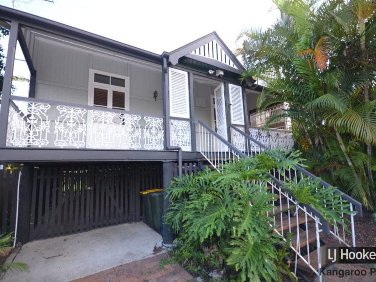 3 bedrooms House in 125 Princess Street KANGAROO POINT QLD, 4169