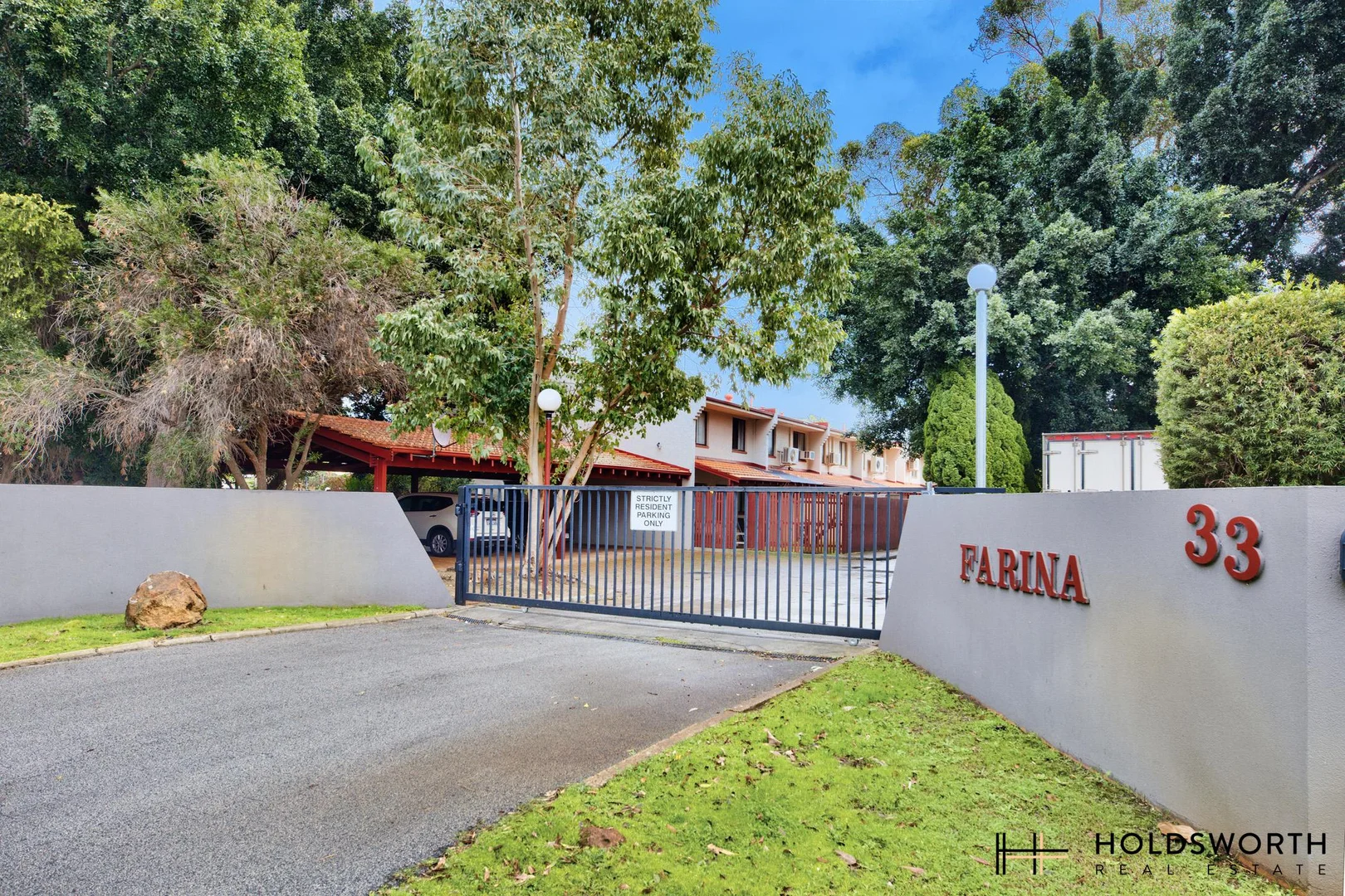 Additional image 15 of 4/33 Farina Drive, Yokine WA 6060