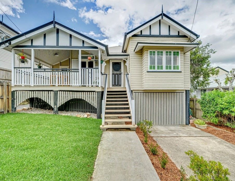 3 bedrooms House in 61 Dansie Street GREENSLOPES QLD, 4120