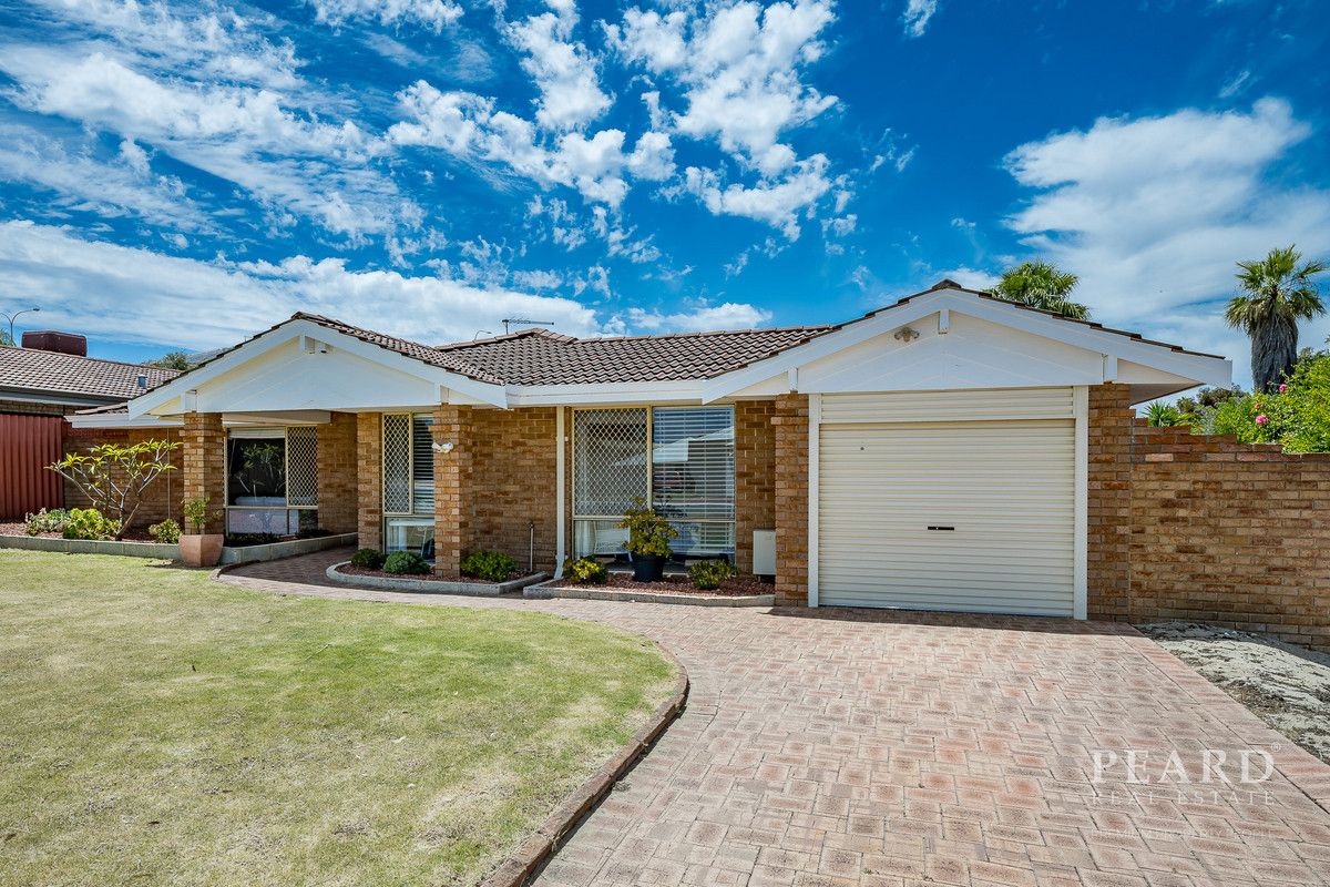 12 Perrona Gardens, Mullaloo WA 6027, Image 2