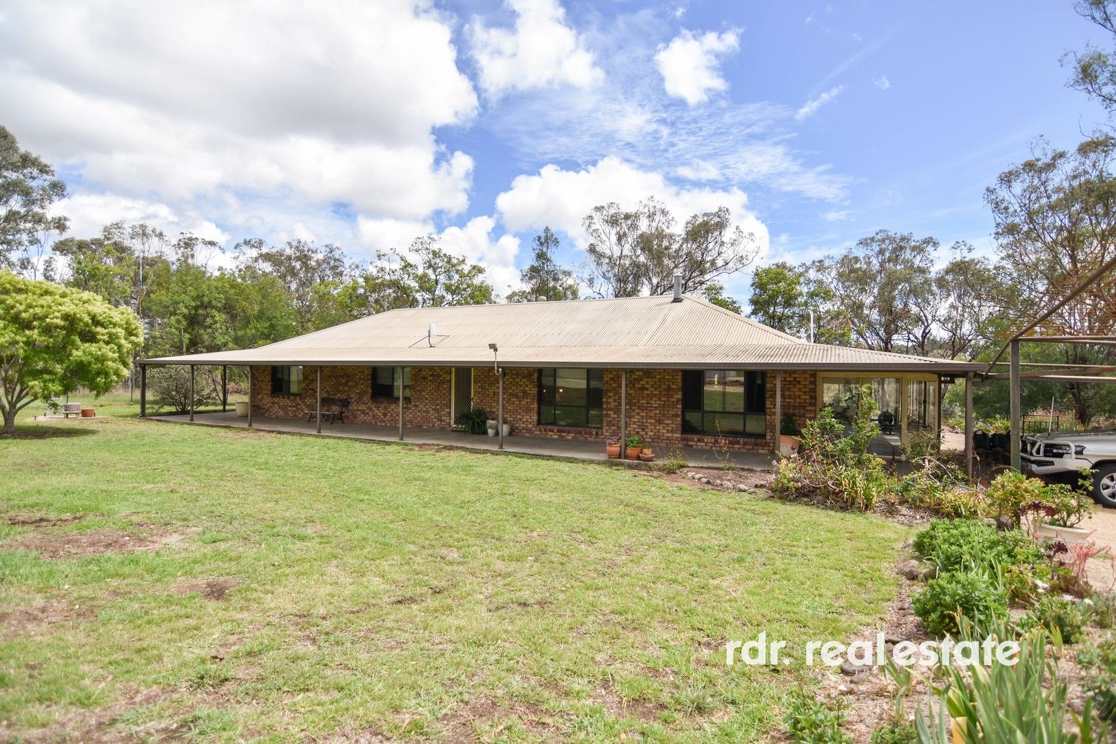 3 bedrooms Acreage / Semi-Rural in 83 Ditzells Drive INVERELL NSW, 2360