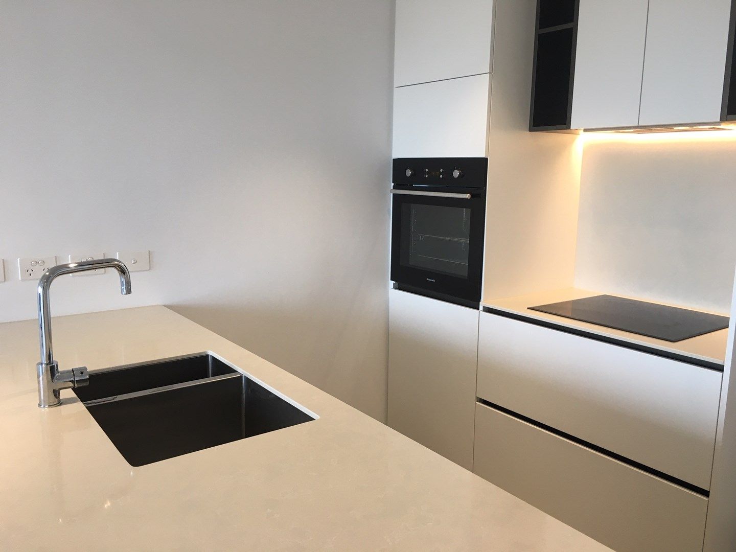 2 bedrooms Apartment / Unit / Flat in 508/36 Margaret Street MOONEE PONDS VIC, 3039