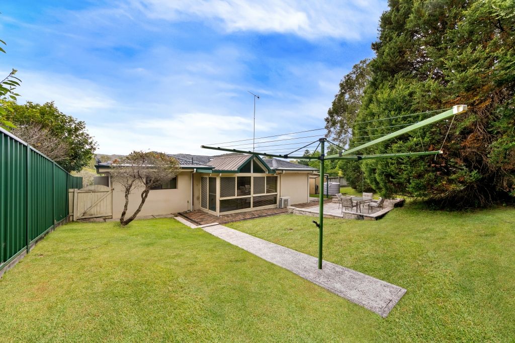 3 bedrooms House in 12 Windara Close NIAGARA PARK NSW, 2250