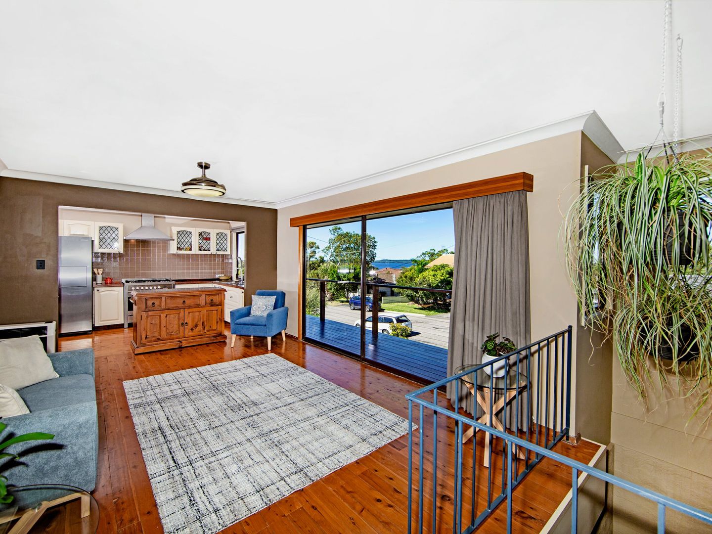 9 Odette Avenue, Gorokan NSW 2263, Image 2