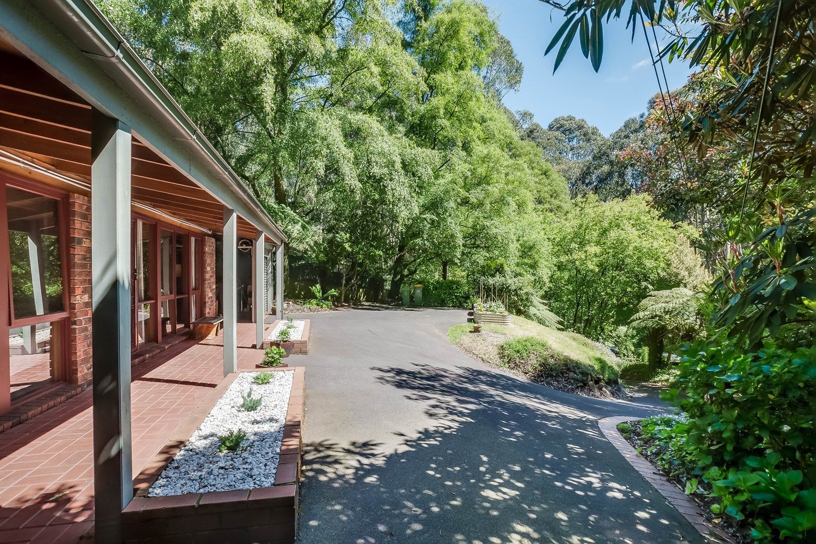 1479 Mount Dandenong Tourist Road, Olinda Property History & Address
