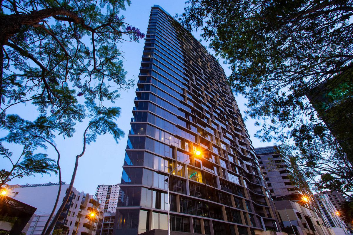 3 bedrooms Apartment / Unit / Flat in 2/20807/1 Cordelia Street SOUTH BRISBANE QLD, 4101
