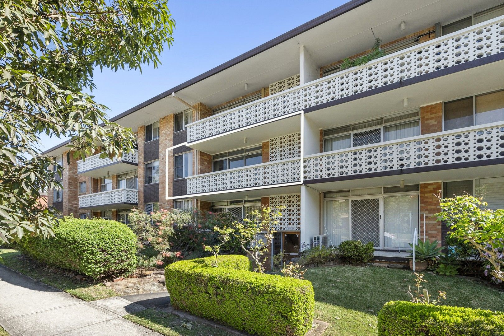 2 bedrooms Apartment / Unit / Flat in 15/25 Bridge Street EPPING NSW, 2121
