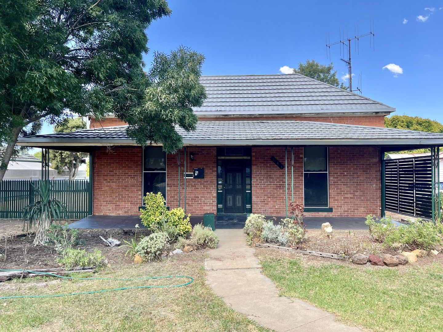 141 Victoria Street, Kerang VIC 3579 House For Rent 330 Domain