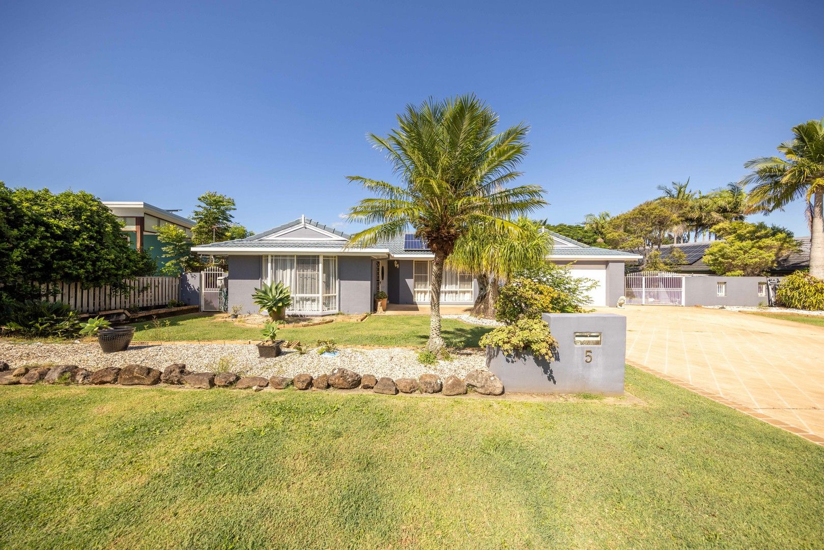 5 Montwood Dr, Lennox Head NSW 2478, Image 0