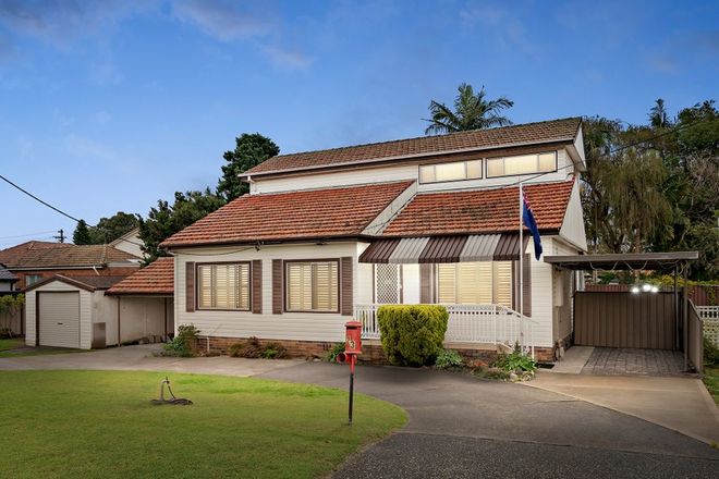 Picture of 23 Lynwen Crescent, BANKSIA NSW 2216