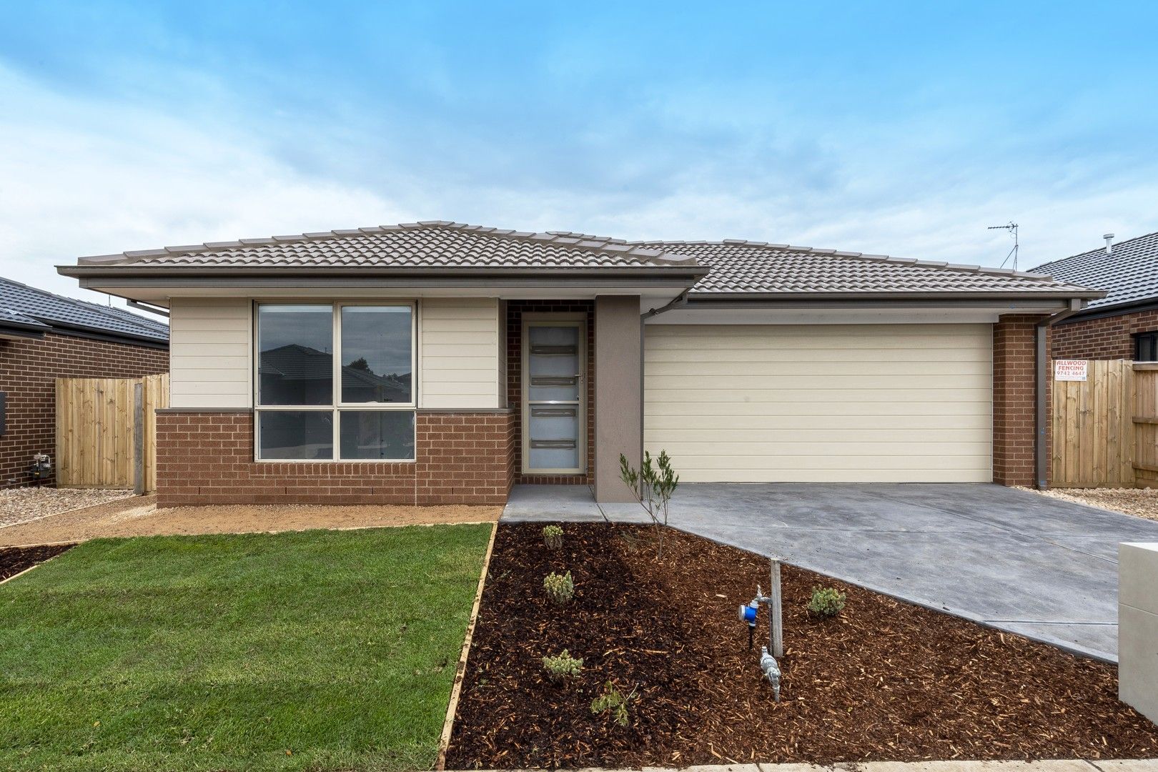 22 Kangaroo Paw Drive, Leopold VIC 3224 House For Rent 490 Domain