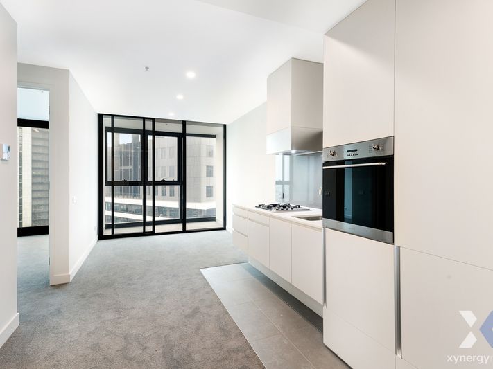 2 bedrooms Apartment / Unit / Flat in 2405/105 Clarendon Street SOUTHBANK VIC, 3006