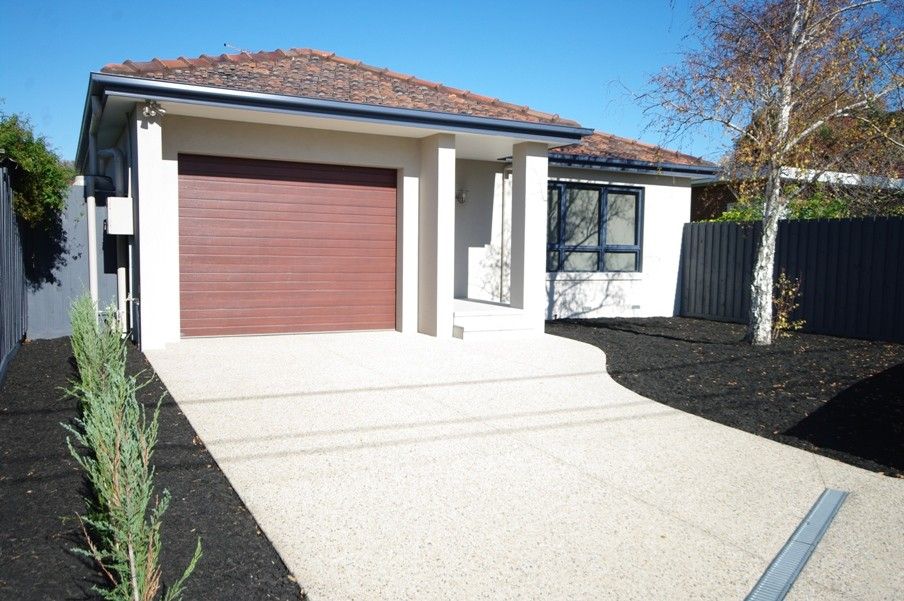 3 bedrooms Townhouse in 4 Harlow Court MOORABBIN VIC, 3189