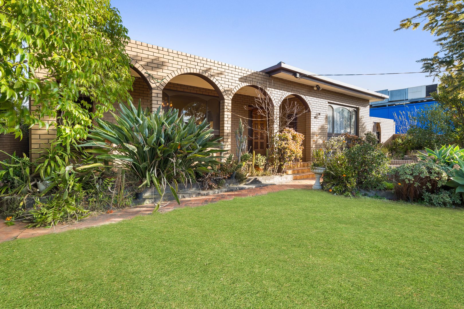 2 Ormond Road, Ascot Vale VIC 3032, Image 2