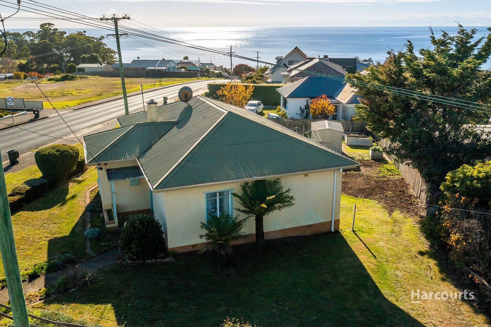 2 Ashwater Crescent, Penguin TAS 7316, Image 0