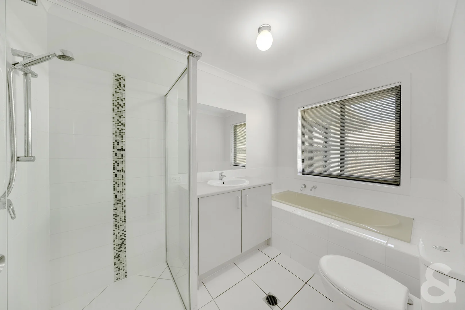 Additional image 11 of 20 Cornforth Crescent, Kirkwood QLD 4680