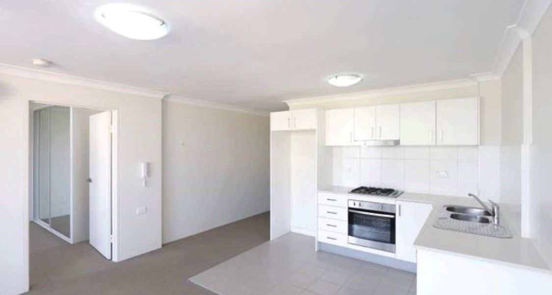 1 bedrooms Apartment / Unit / Flat in 10/75 Great Western Highway PARRAMATTA NSW, 2150