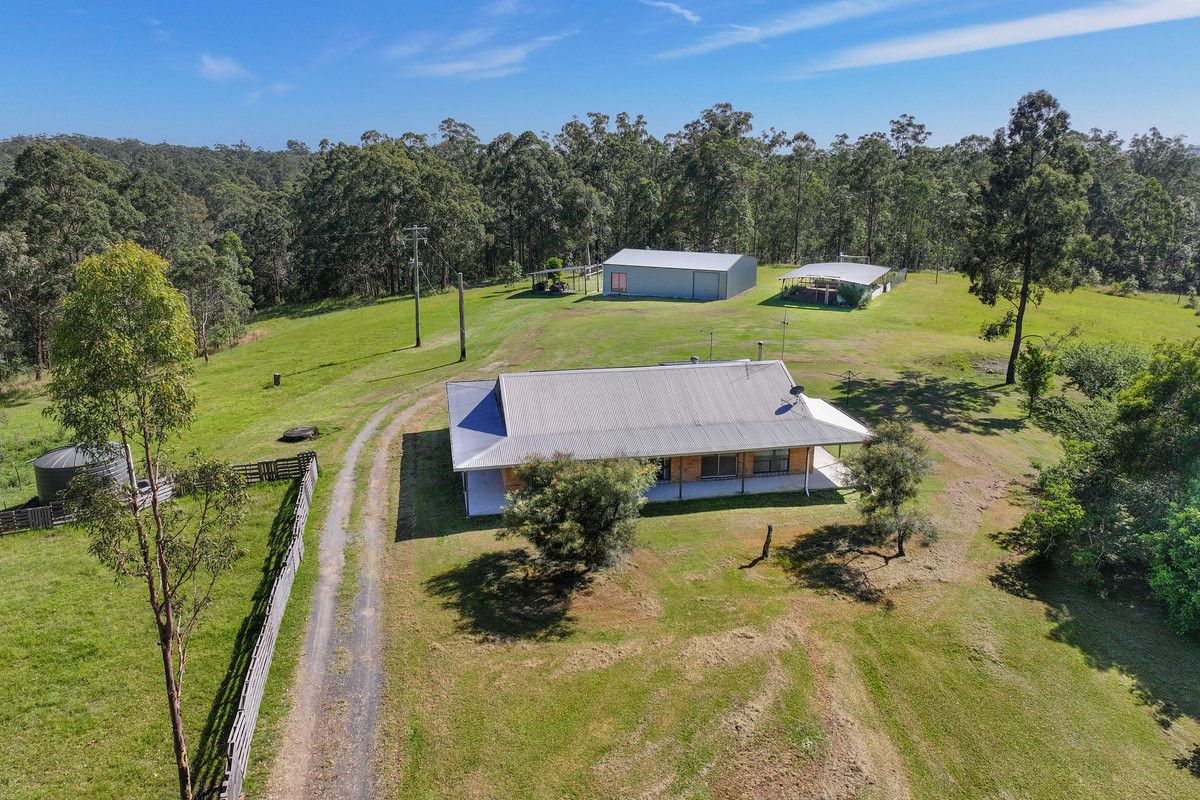 3 bedrooms House in 183 Old Pacific Highway KUNDABUNG NSW, 2441