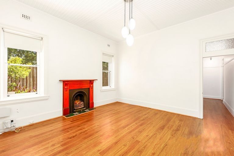 2 bedrooms Apartment / Unit / Flat in 4/2-4 Carrington Avenue STRATHFIELD NSW, 2135