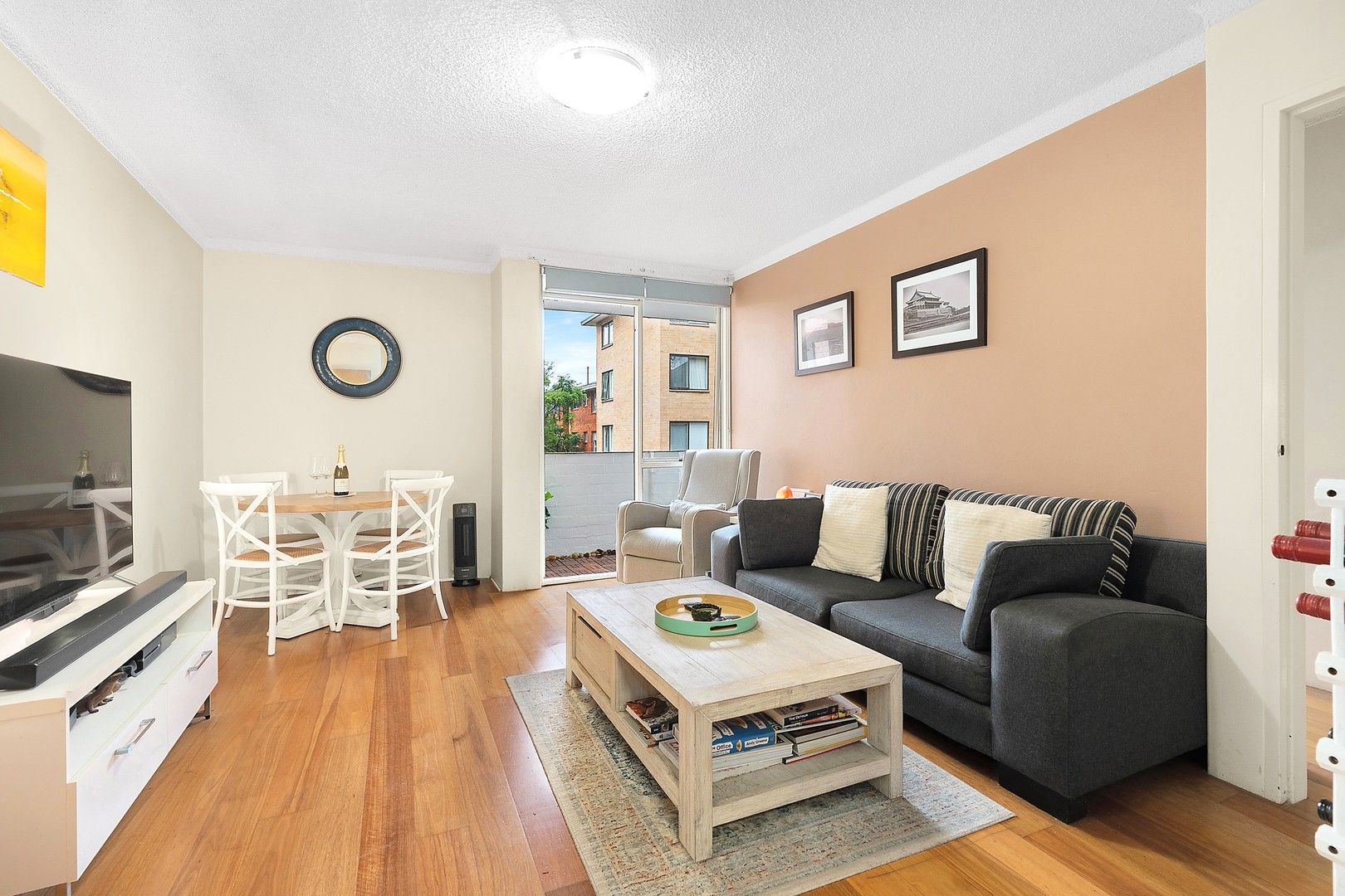 2 bedrooms Apartment / Unit / Flat in 1X/38 Cope Street LANE COVE NSW, 2066