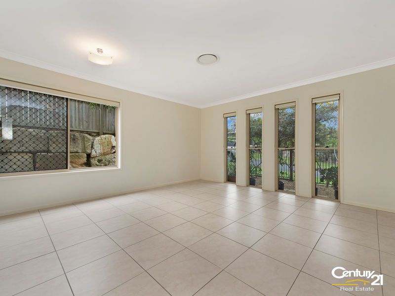 3 Parkwater Close, Upper Kedron QLD 4055, Image 2