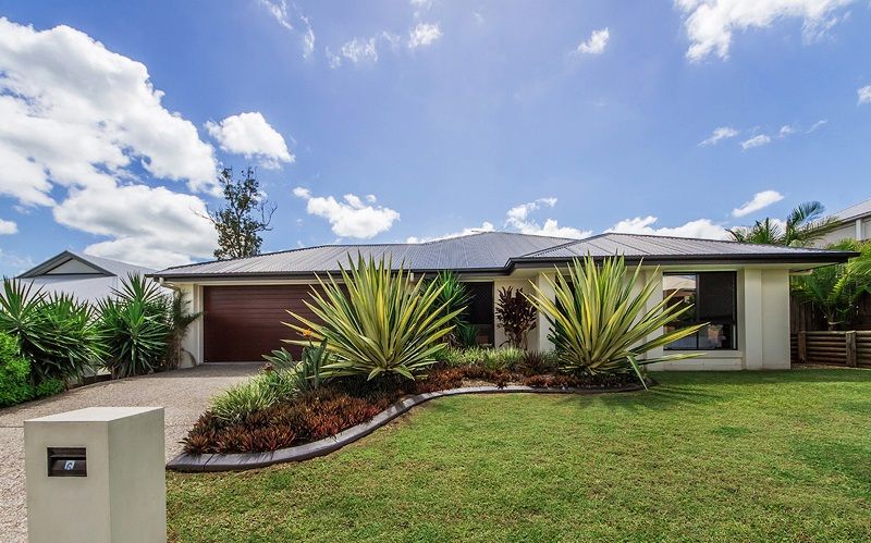 4 bedrooms House in 6 Penneshaw Crescent ORMEAU QLD, 4208