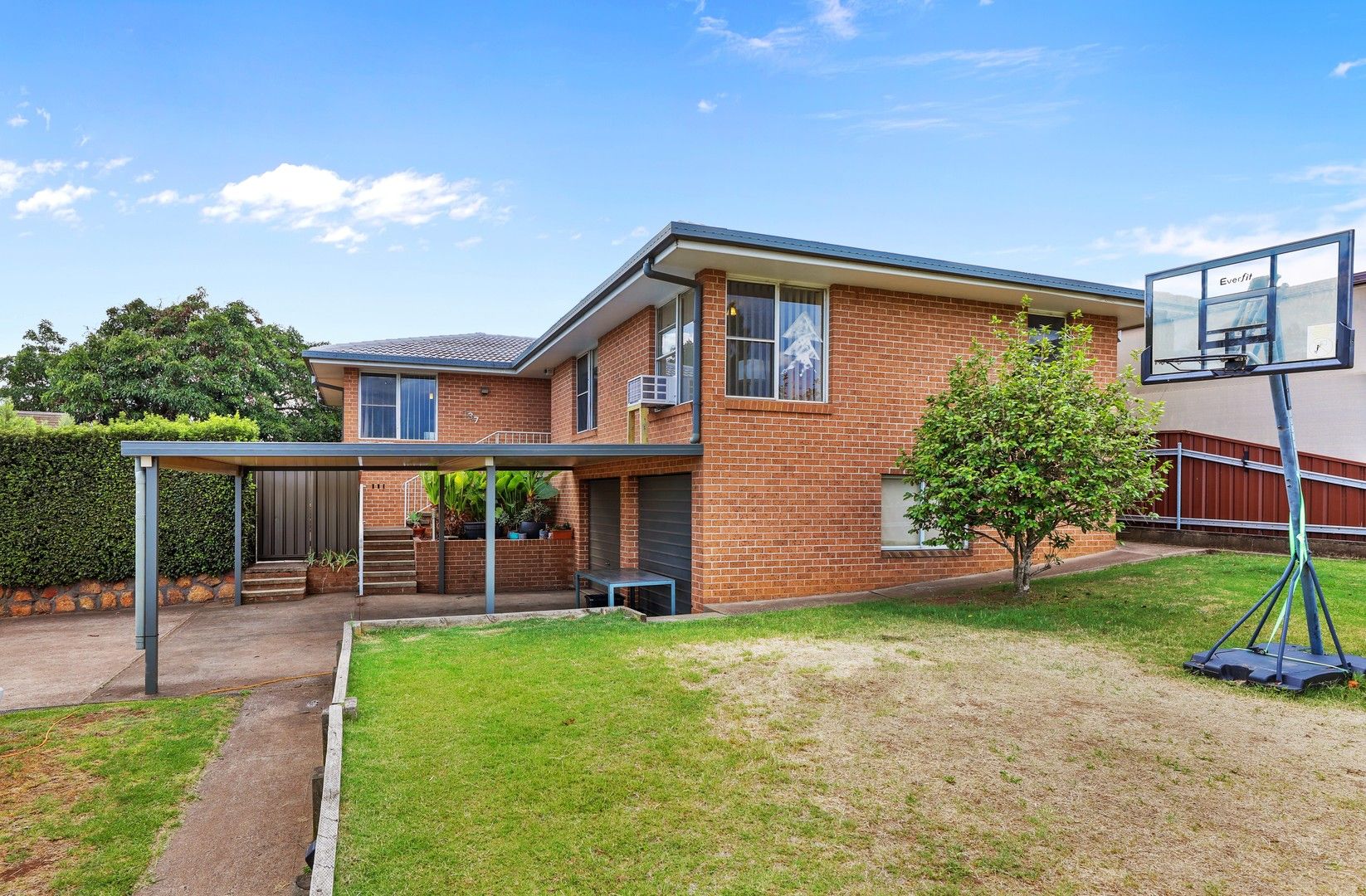 137 Segenhoe Street, Aberdeen NSW 2336, Image 0