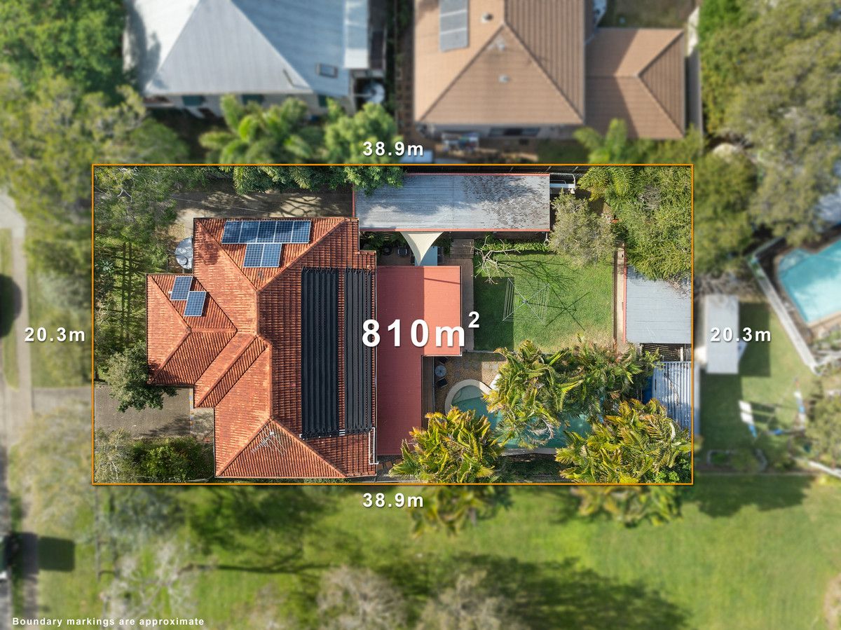 4 bedrooms House in 26 Curtis Street MANLY QLD, 4179