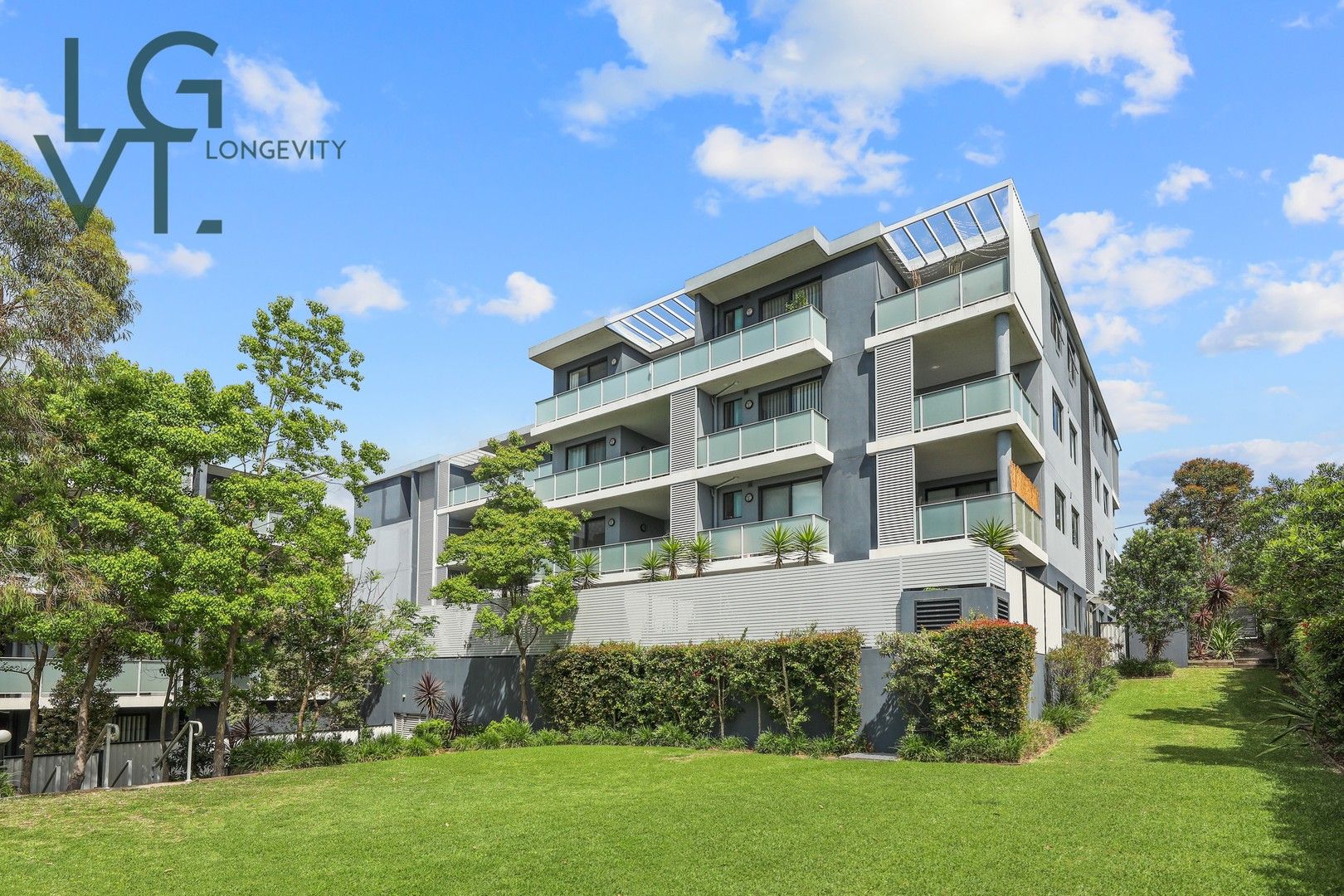 2 bedrooms Apartment / Unit / Flat in 19/118 Adderton Road CARLINGFORD NSW, 2118