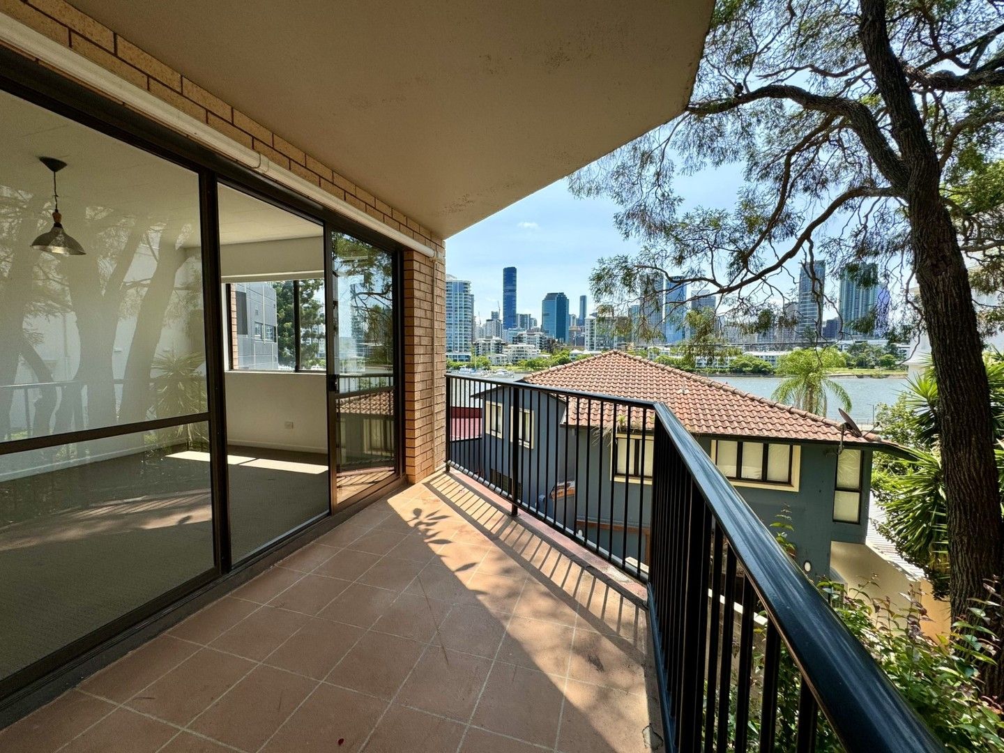 2 bedrooms Apartment / Unit / Flat in 2/119 Moray Street NEW FARM QLD, 4005