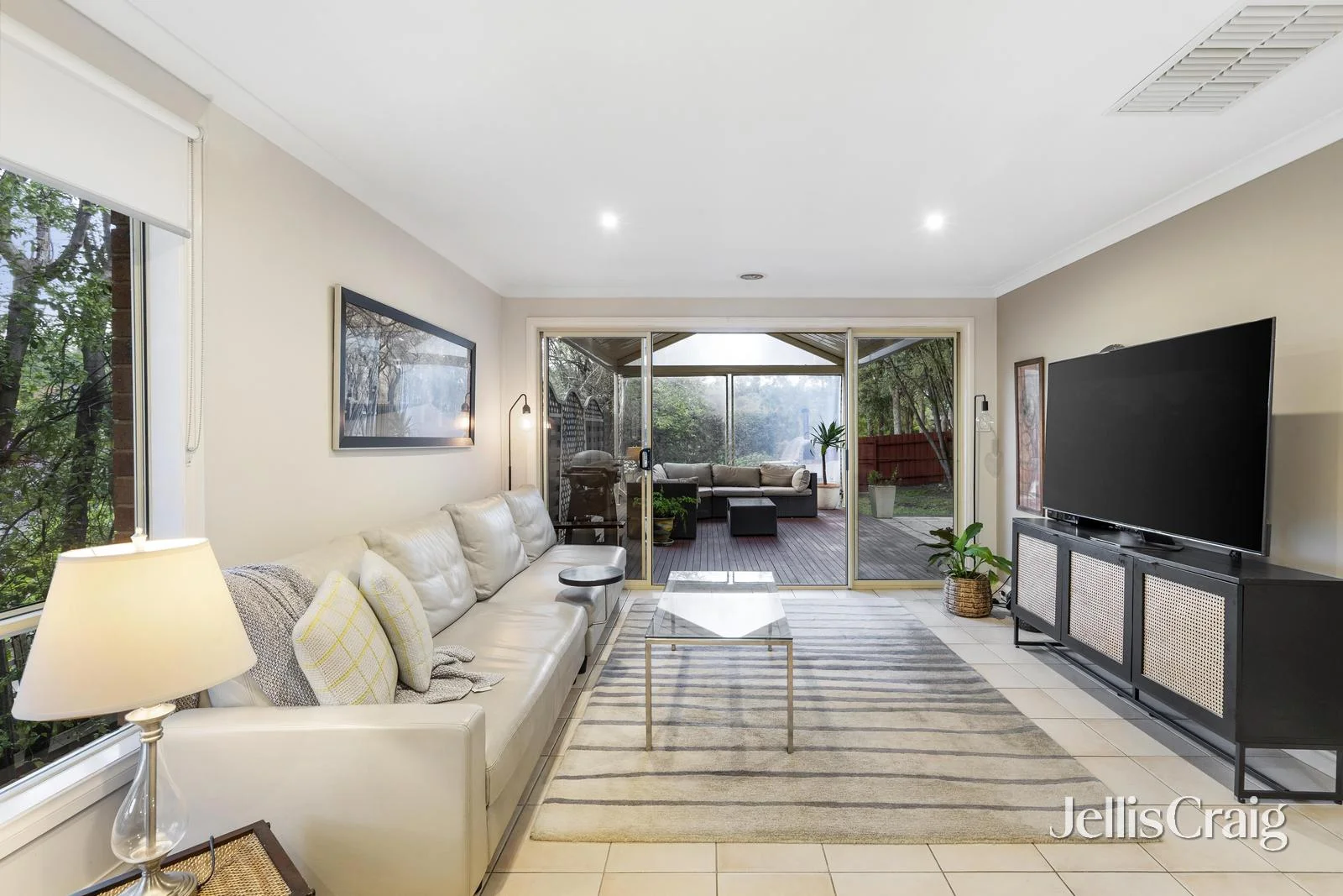 Additional image 2 of 51 Valepark Drive, Donvale VIC 3111