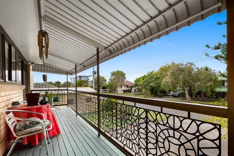 77 Dibar Street, Wynnum QLD 4178, Image 2