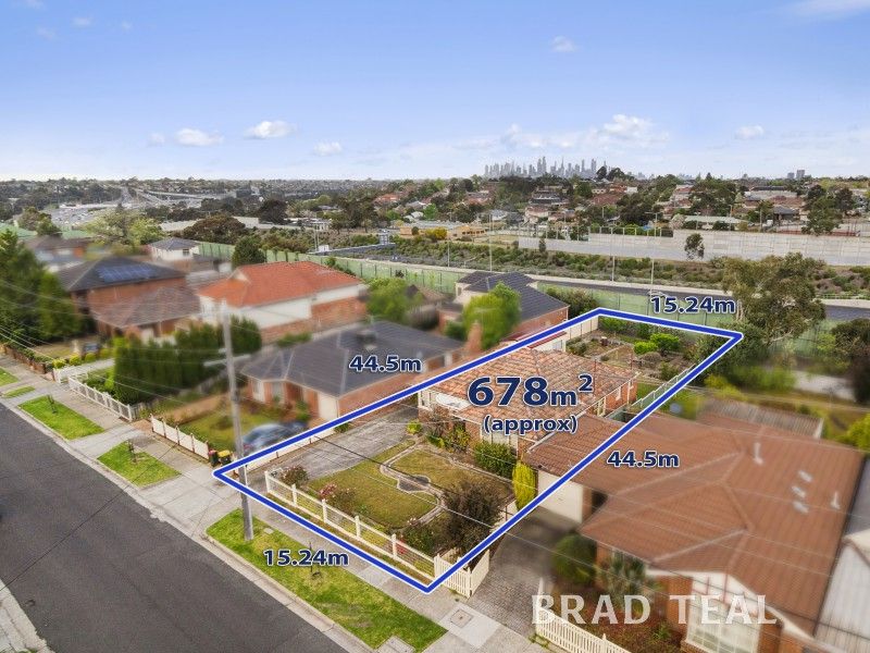 31 Lind Street, Strathmore VIC 3041, Image 1