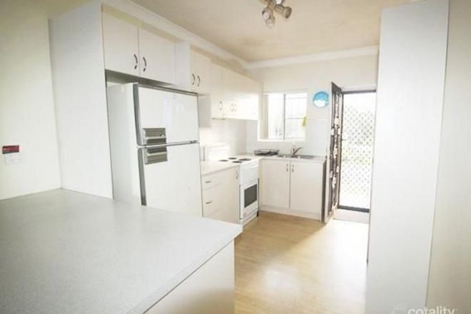 6/52 Prince Edward Parade Redcliffe 4020 - Image 3