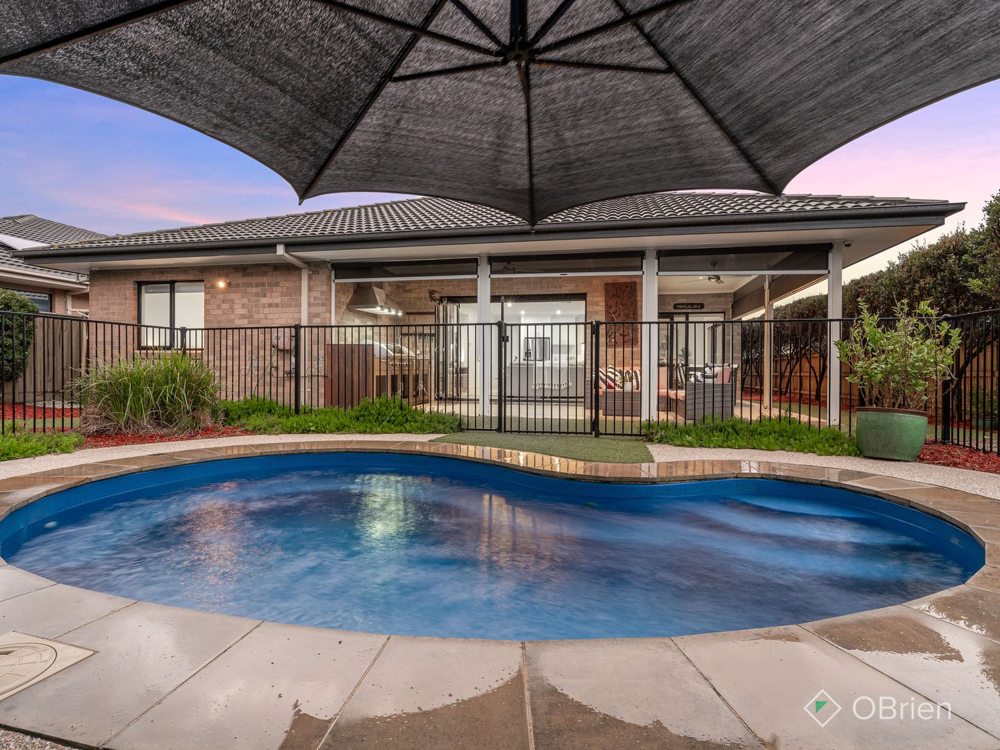 2 Killara Court, Sandhurst VIC 3977, Image 2