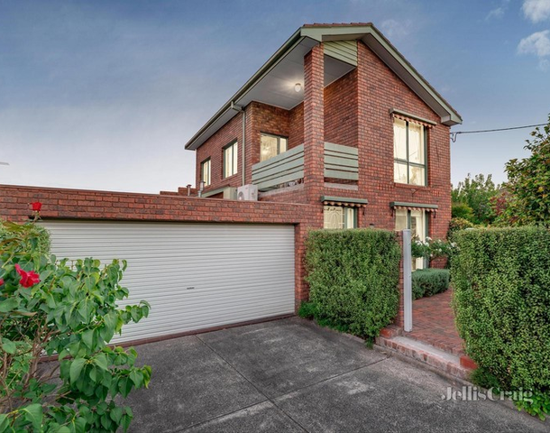 1/18 Woodlands Avenue, Kew East VIC 3102