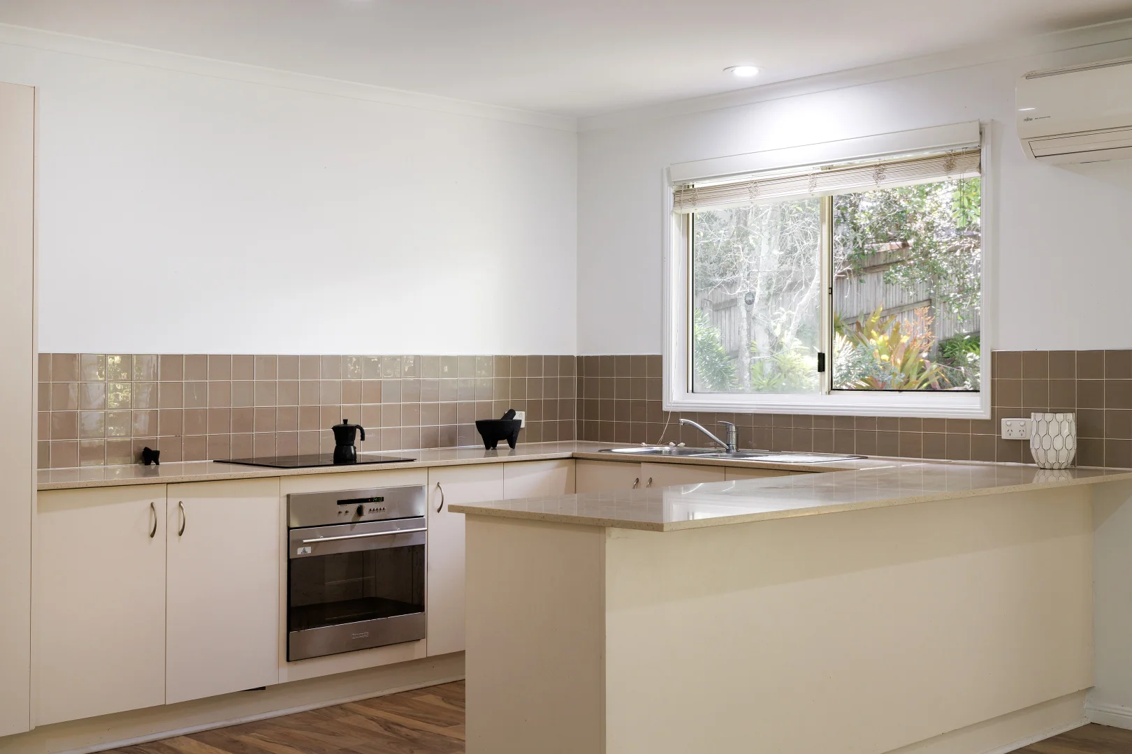 Additional image 5 of 3/9 Advance Place, Sunrise Beach QLD 4567