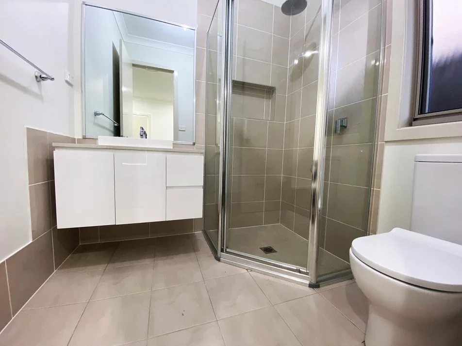 Additional image 8 of 92 Poulton Terrace, Campbelltown NSW 2560