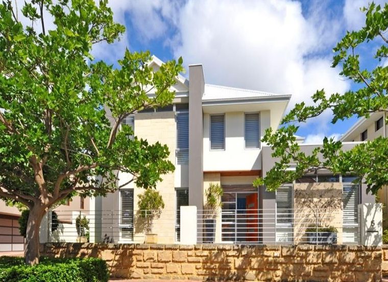 4 bedrooms House in 5 Trillo Road SUBIACO WA, 6008