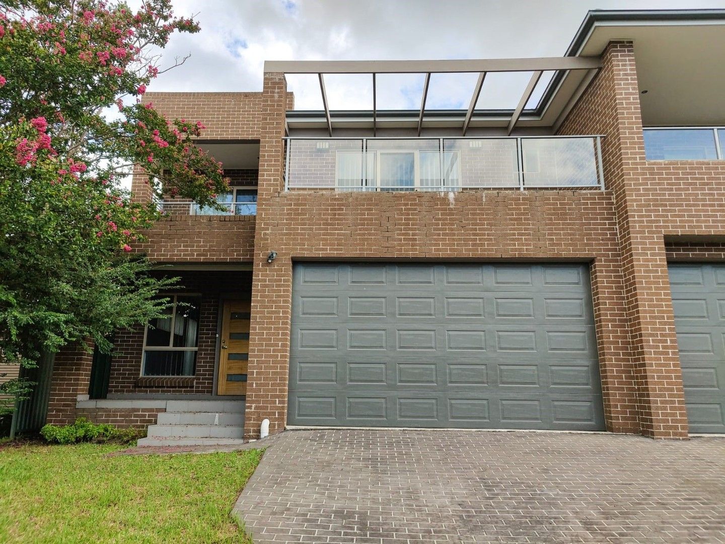4 bedrooms Semi-Detached in 1B Tallawarra Avenue PADSTOW NSW, 2211