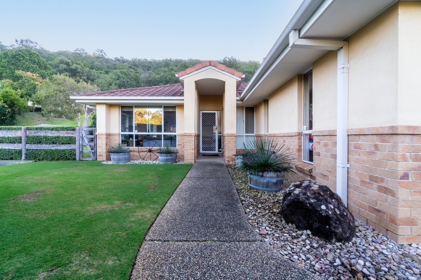 27 Davis Cup Court, Oxenford QLD 4210, Image 0